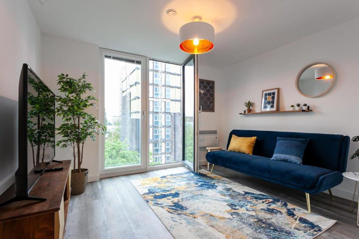 Stunning 2 Bed Flat 5Min To Old Trafford Stadium Манчестер Экстерьер фото